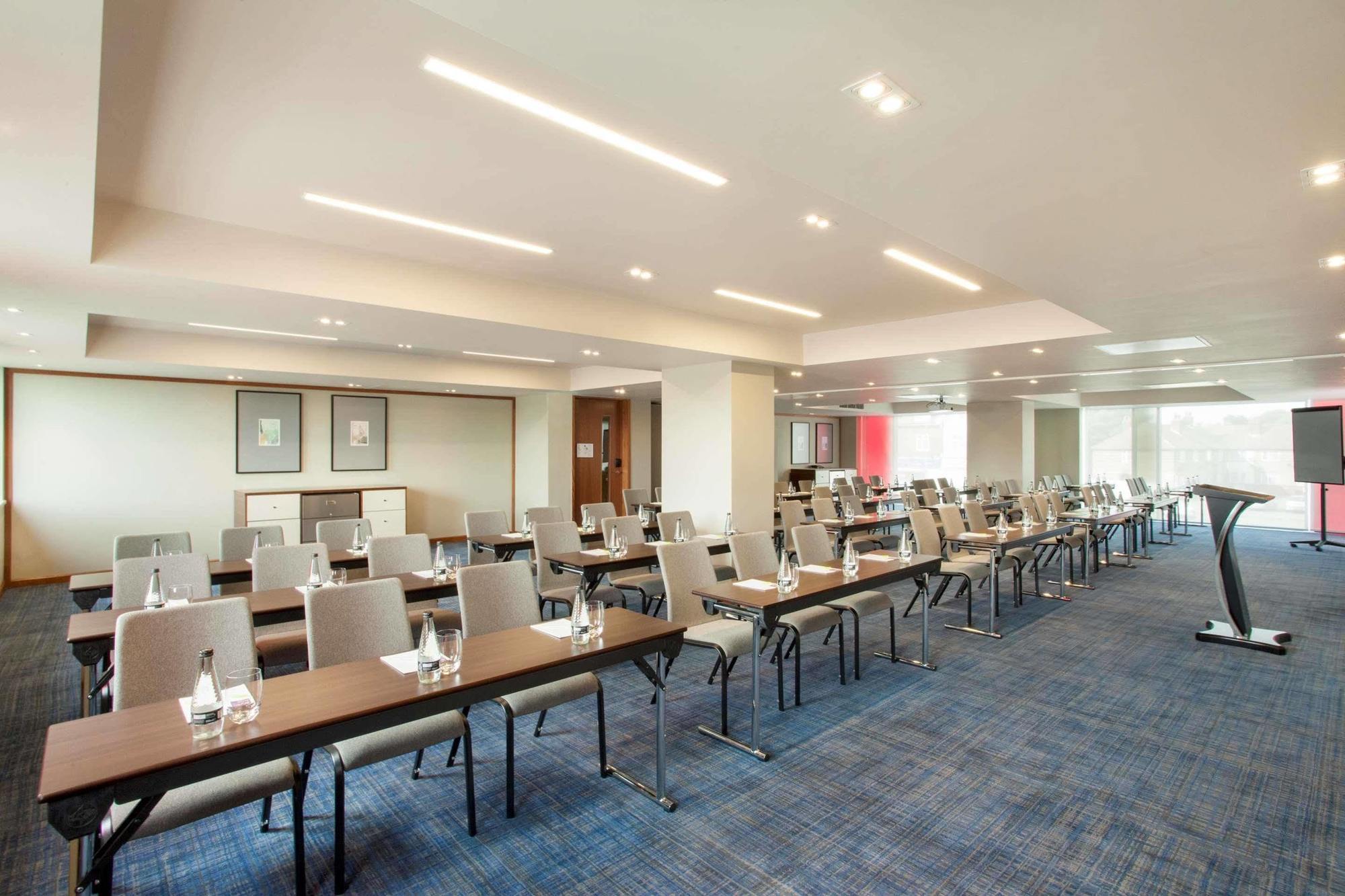 Hyatt Place West London Hayes Hayes  Εξωτερικό φωτογραφία