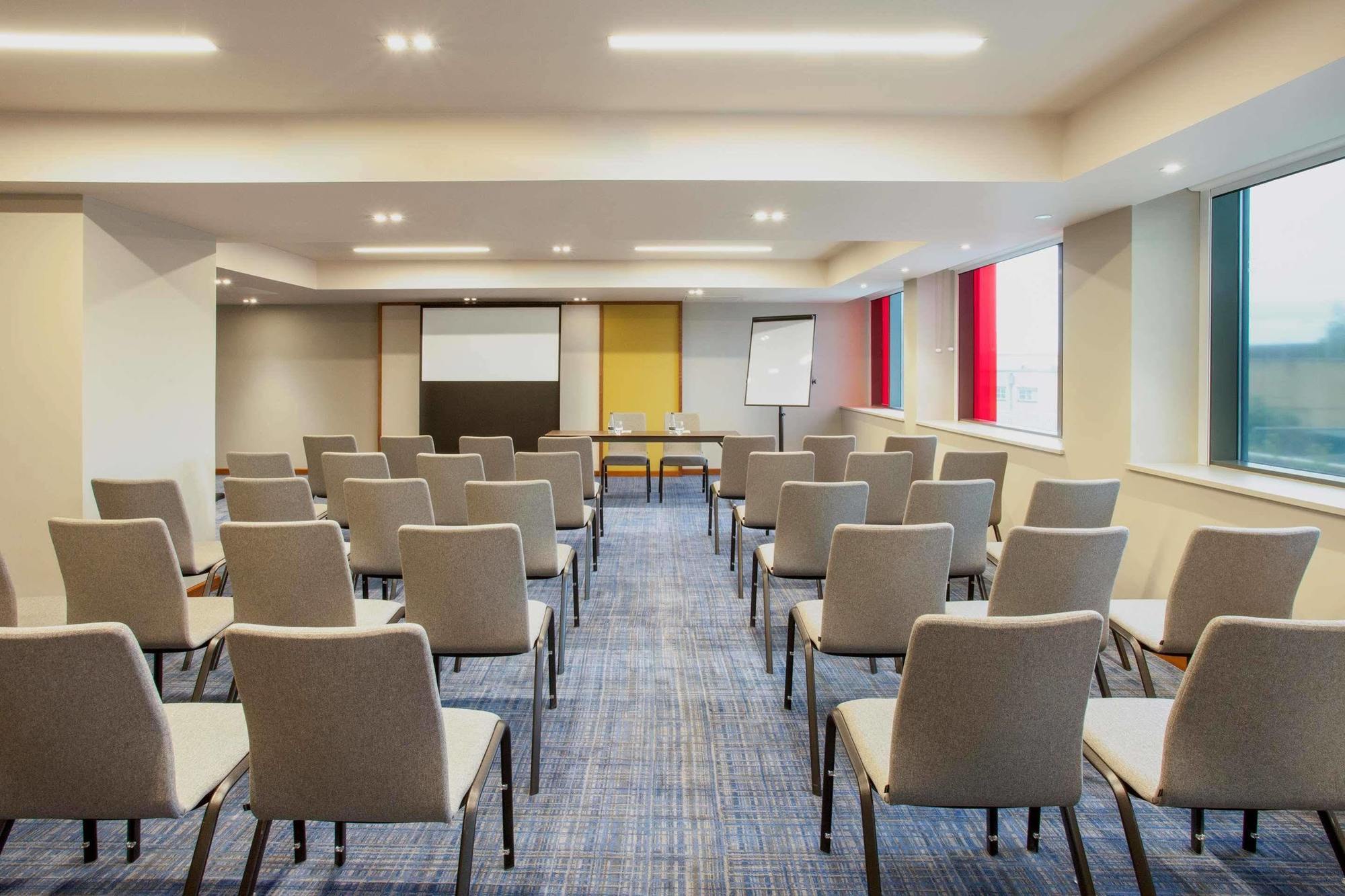Hyatt Place West London Hayes Hayes  Εξωτερικό φωτογραφία